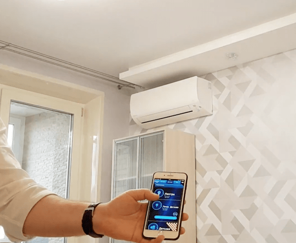 Умный дом в небольшой и аккуратной квартире